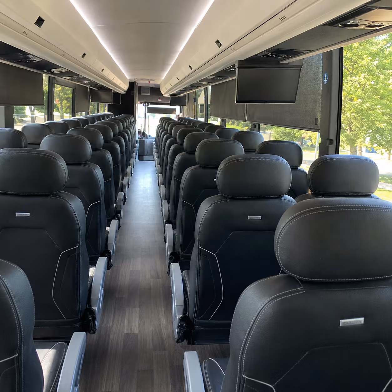 charter bus rentals to temecula s tasting rooms along rancho california road