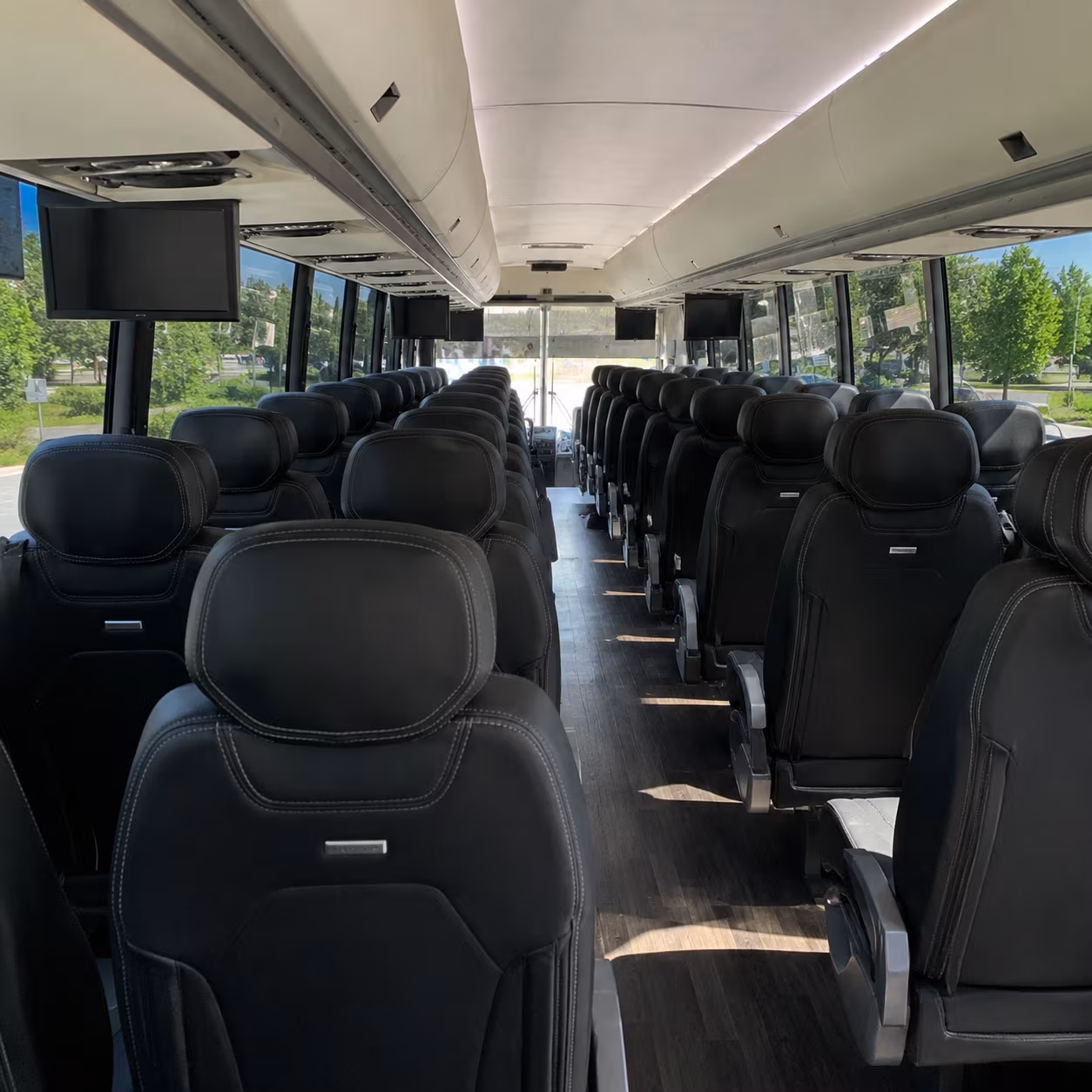 john wayne airport sna charter bus pickups and drop offs from fullerton