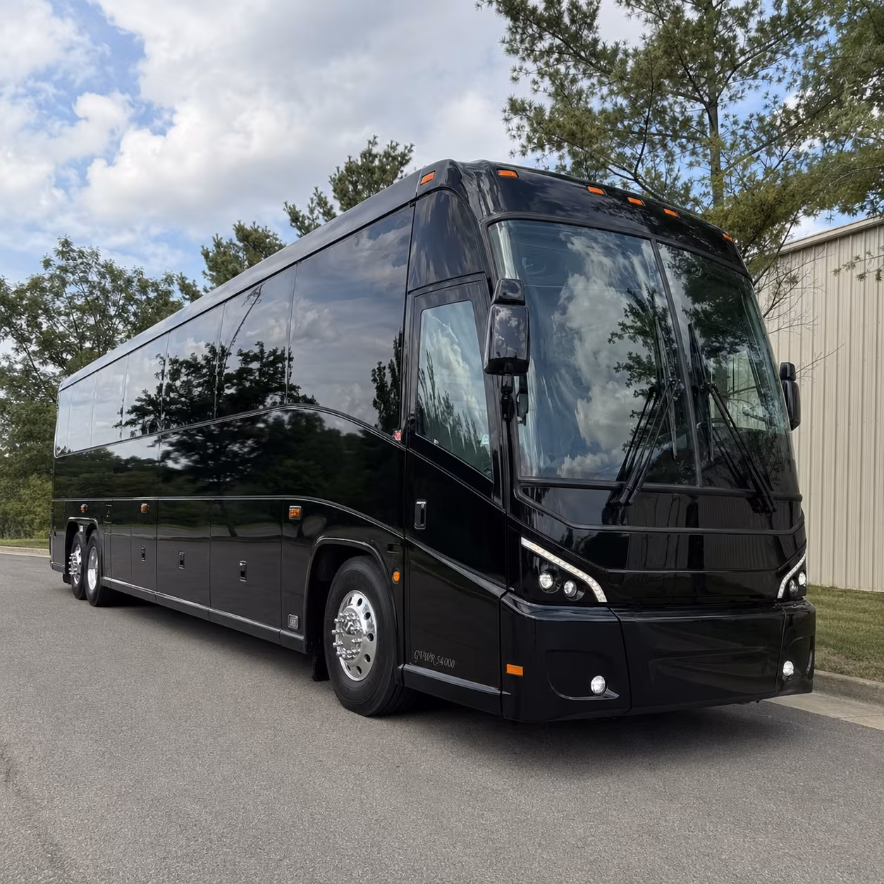 long distance bus service from fullerton to san francisco yosemite and northern california